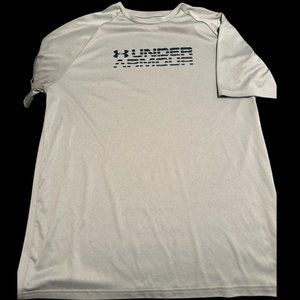 Under Armour HeatGear Athletic T-shirt Gray (Large)